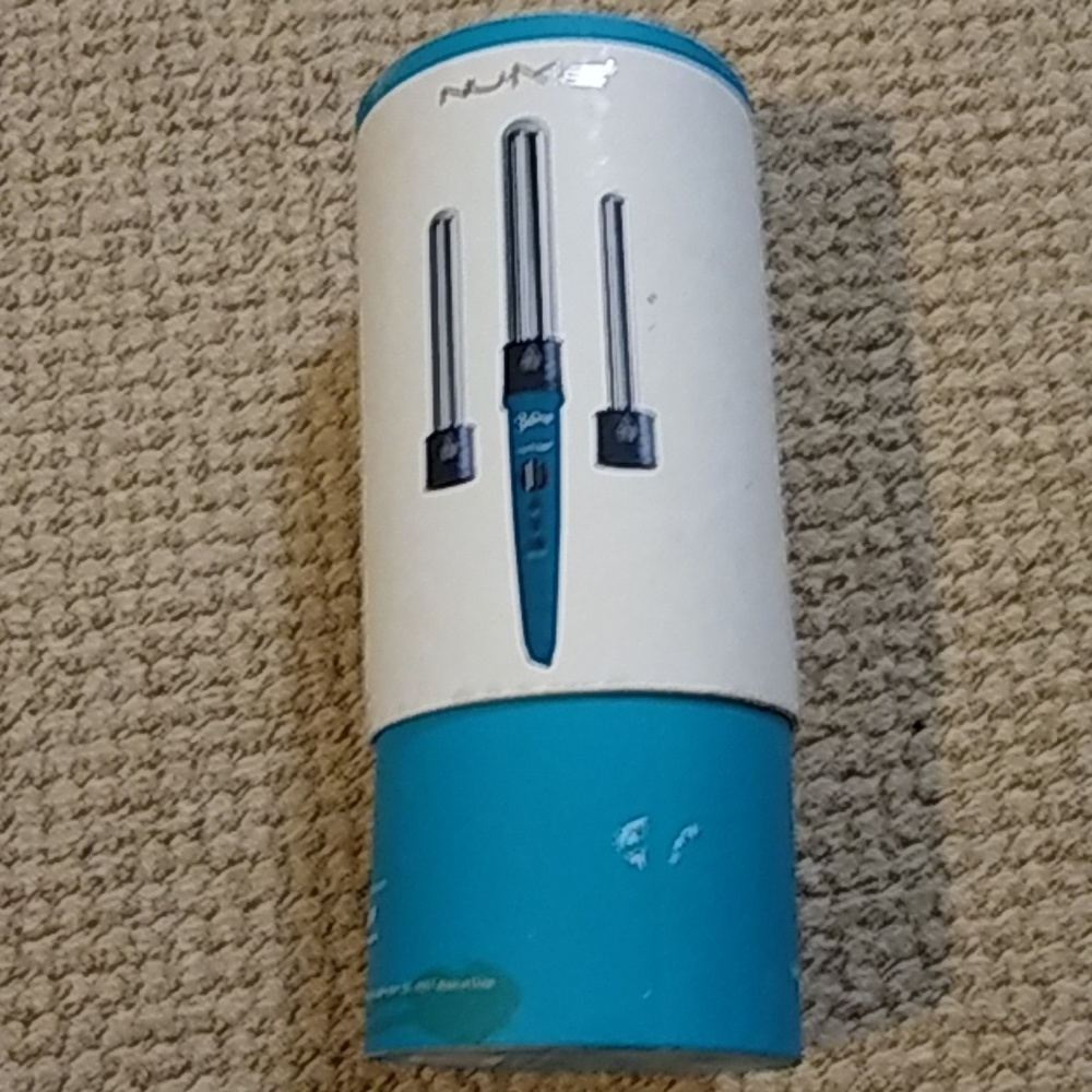 Numi Titan 3